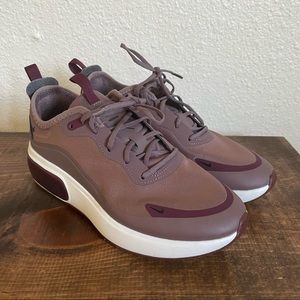 Nike Air Max Dia Sneakers Womens Size 6.5